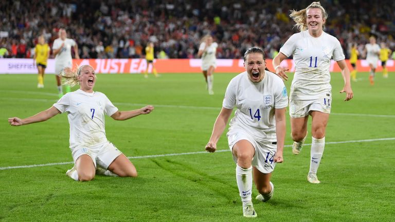 Former England goalkeeper Siobhan Chamberlain says the England team will be full of confidence ahead of their Euro 2022 final against Germany on Sunday.