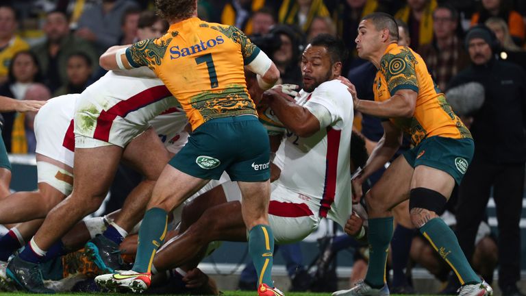 England's Vunipola scored an early try as the visitors make a breakthrough via a sharp rolling maul 