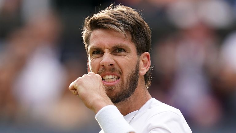 Norrie thrills on Centre Court and reaches Wimbledon fourth round