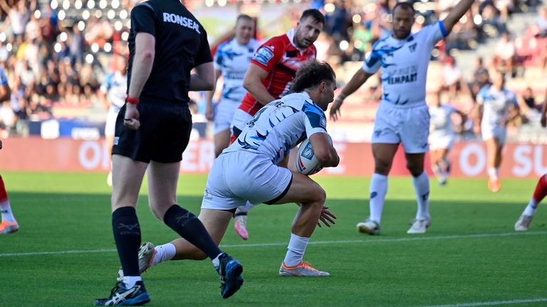 Mathieu Jussaume went over for Toulouse's first try