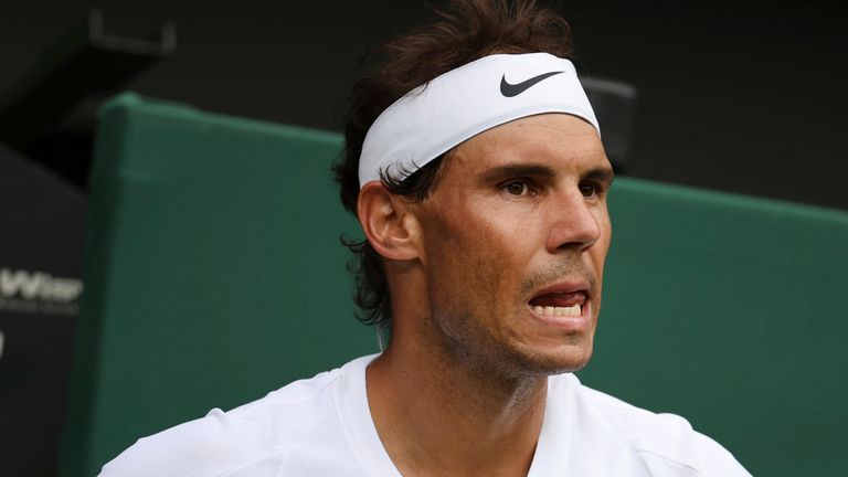 Rafael Nadal a traversé héroïquement son quart de finale en cinq sets mais est incapable de se présenter devant les tribunaux