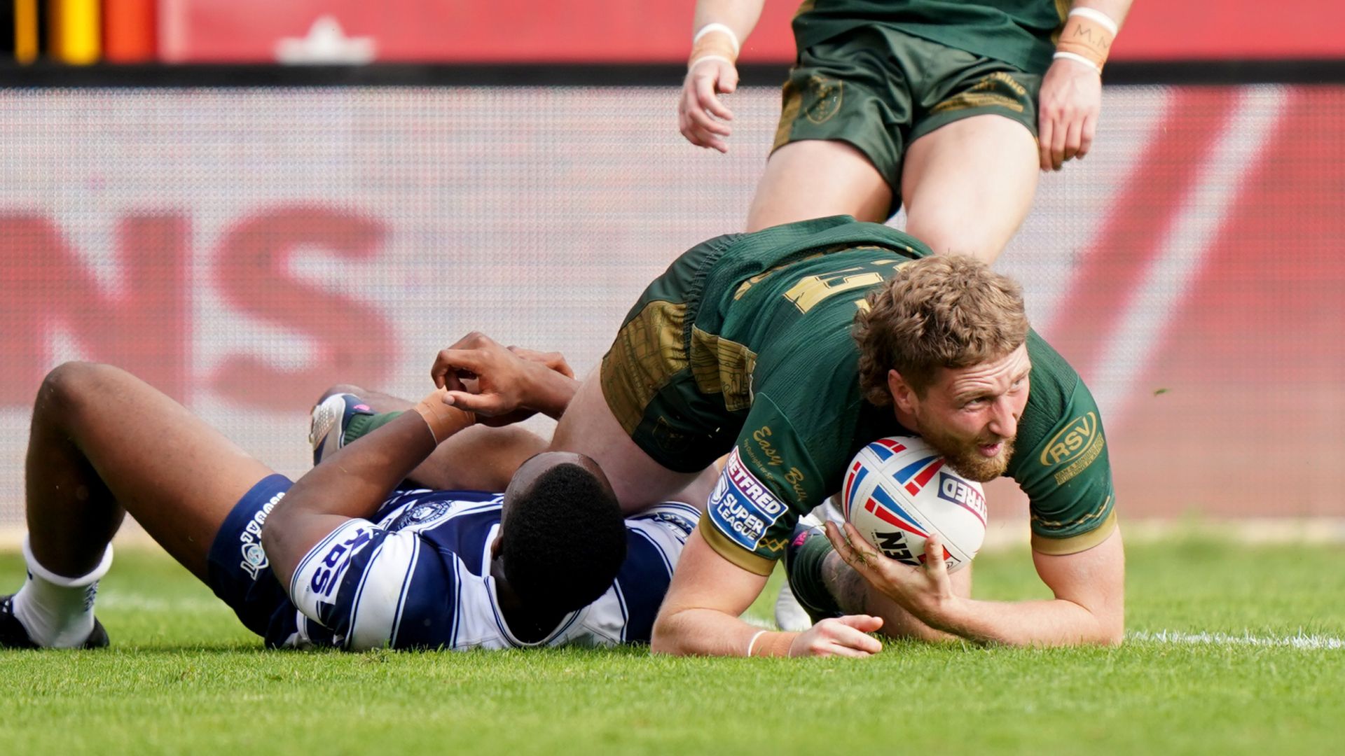 Ryan double helps Robins set up derby thriller