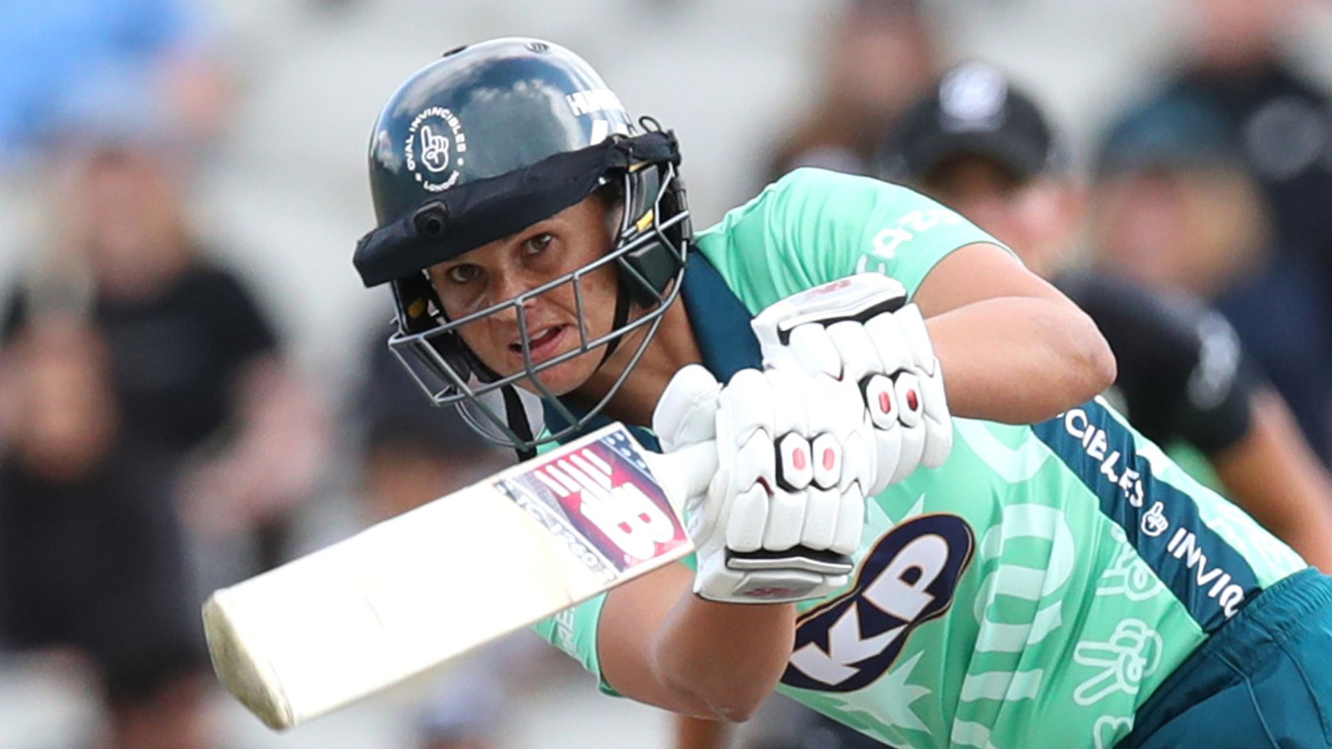 Invincibles beat Originals to reach Hundred final
