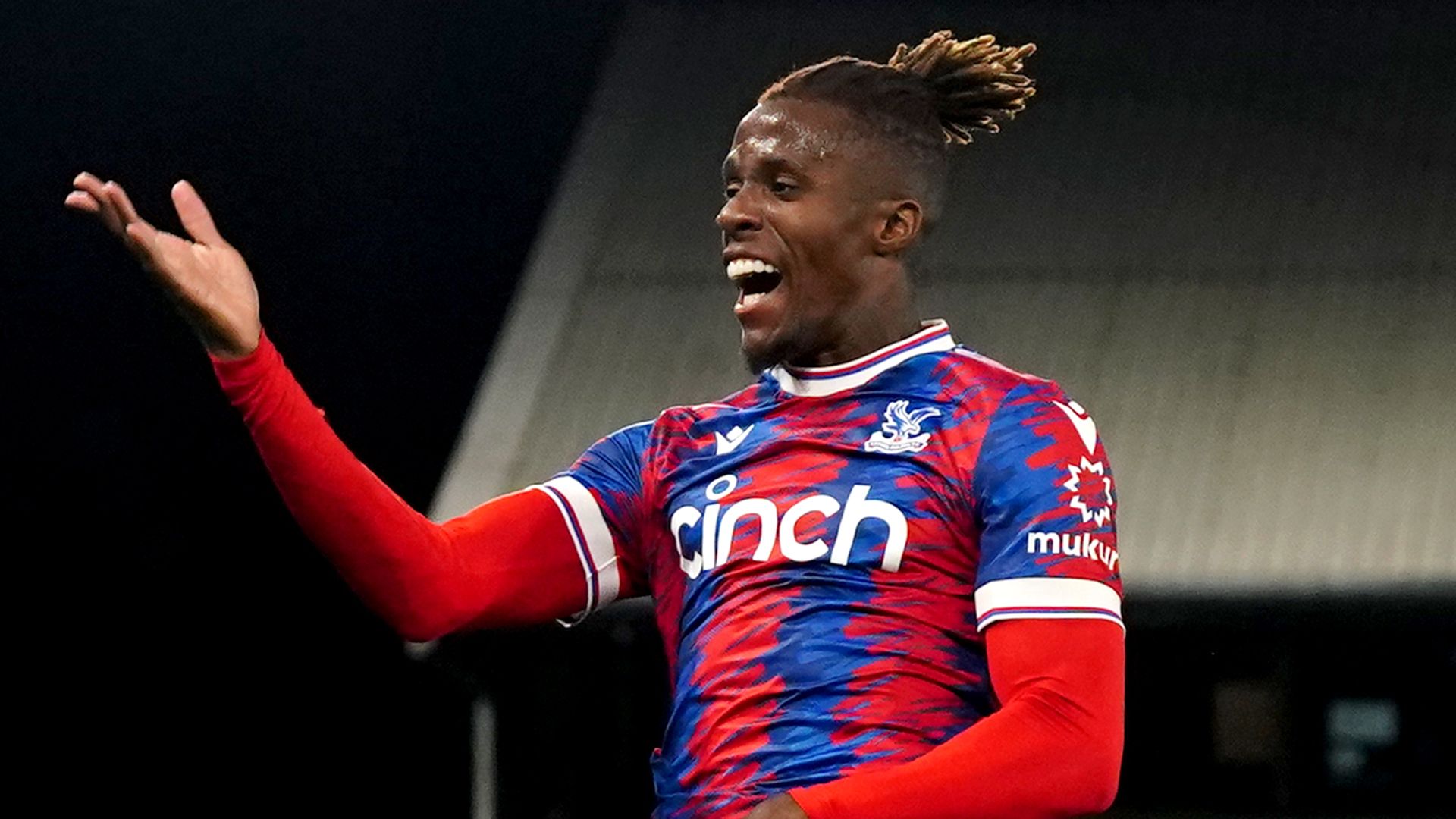 Zaha agrees Galatasaray move after leaving Palace