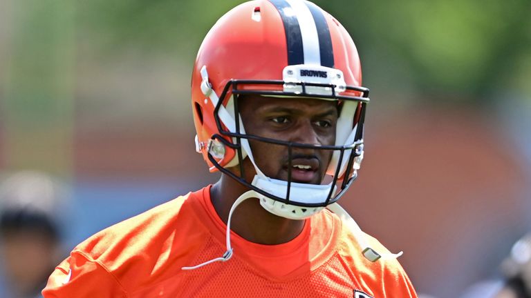 El mariscal de campo de los Cleveland Browns, Deshaun Watson, será suspendido por seis juegos de la temporada 2022 de la NFL