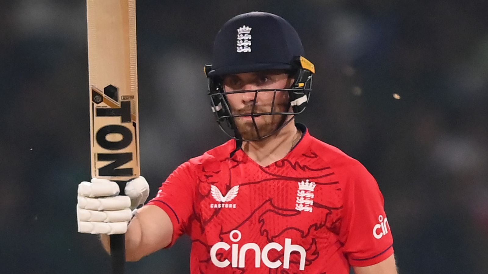 Inglaterra estableció el partido decisivo de la serie T20I con Pakistán cuando Phil Salt impulsa a los turistas a ganar contundentemente en Lahore |  Noticias de críquet