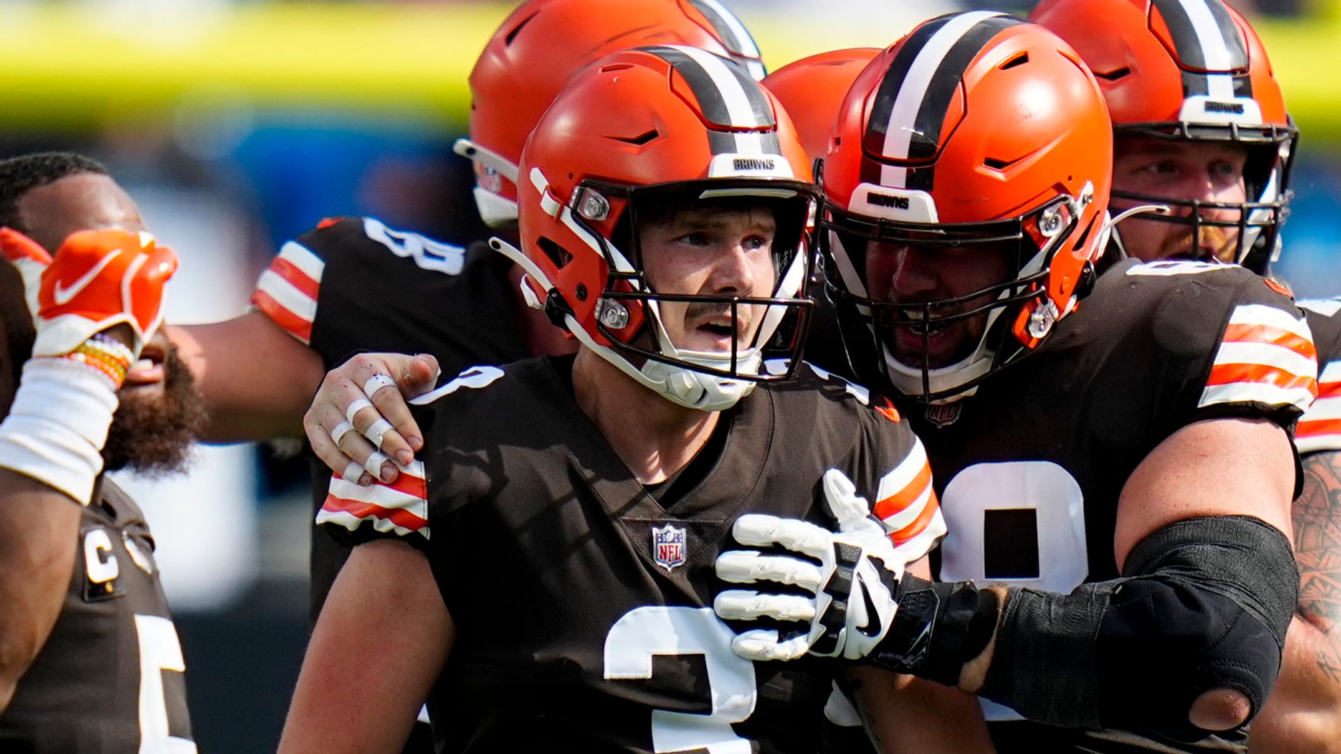 NFL Stats: Cade York sets rookie record | Joe Burrow matches Bart Starr