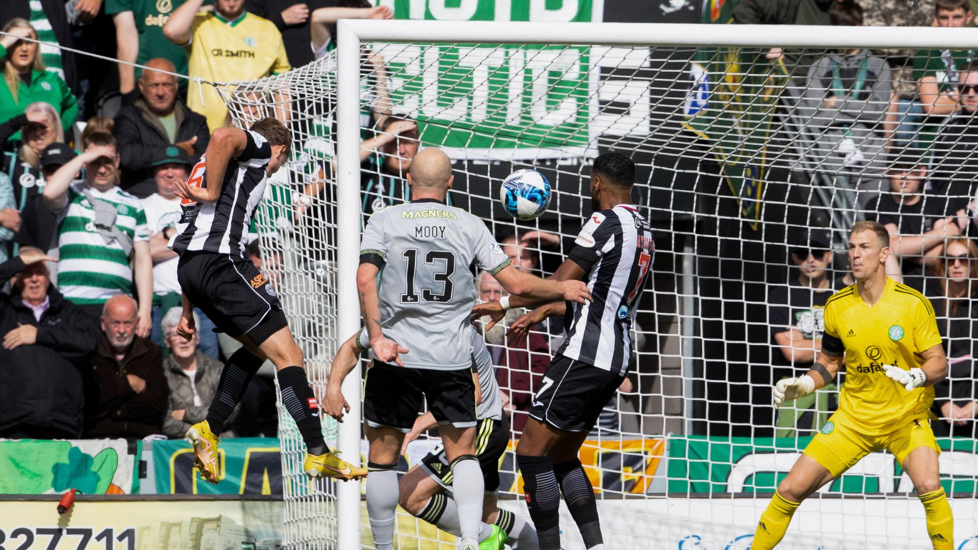 St Mirren shock Celtic as champions' 38-game unbeaten run ends