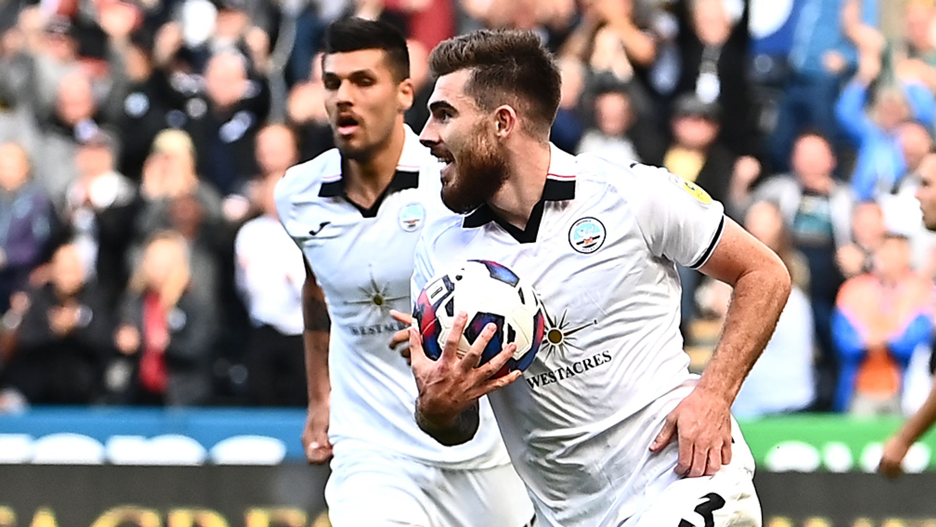 Swansea see off Hull after Figueiredo howlers