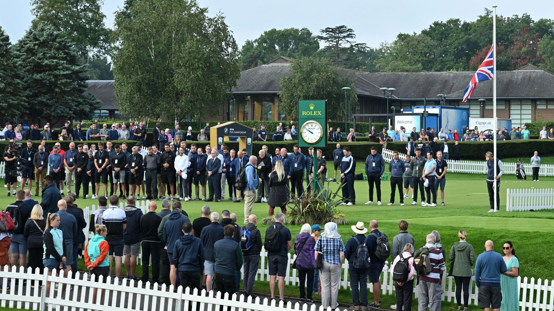 Golf celebrates 'a truly extraordinary monarch' as Lowry wins at Wentworth