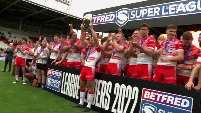 St Helens elevates League Leaders 'Shield after topping the Super League table at the end of the regular season