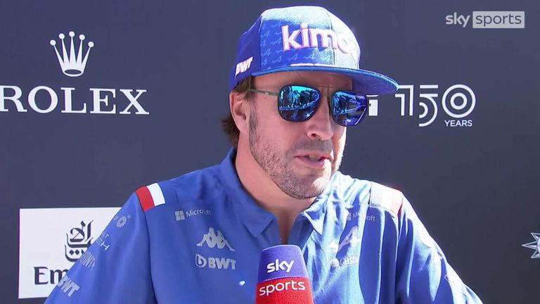 Bu sezonun sonunda Alpine'den ayrılmayı seçmesine rağmen, Fernando Alonso takımla hala olumlu bir ilişkisi olduğu konusunda ısrar ediyor.