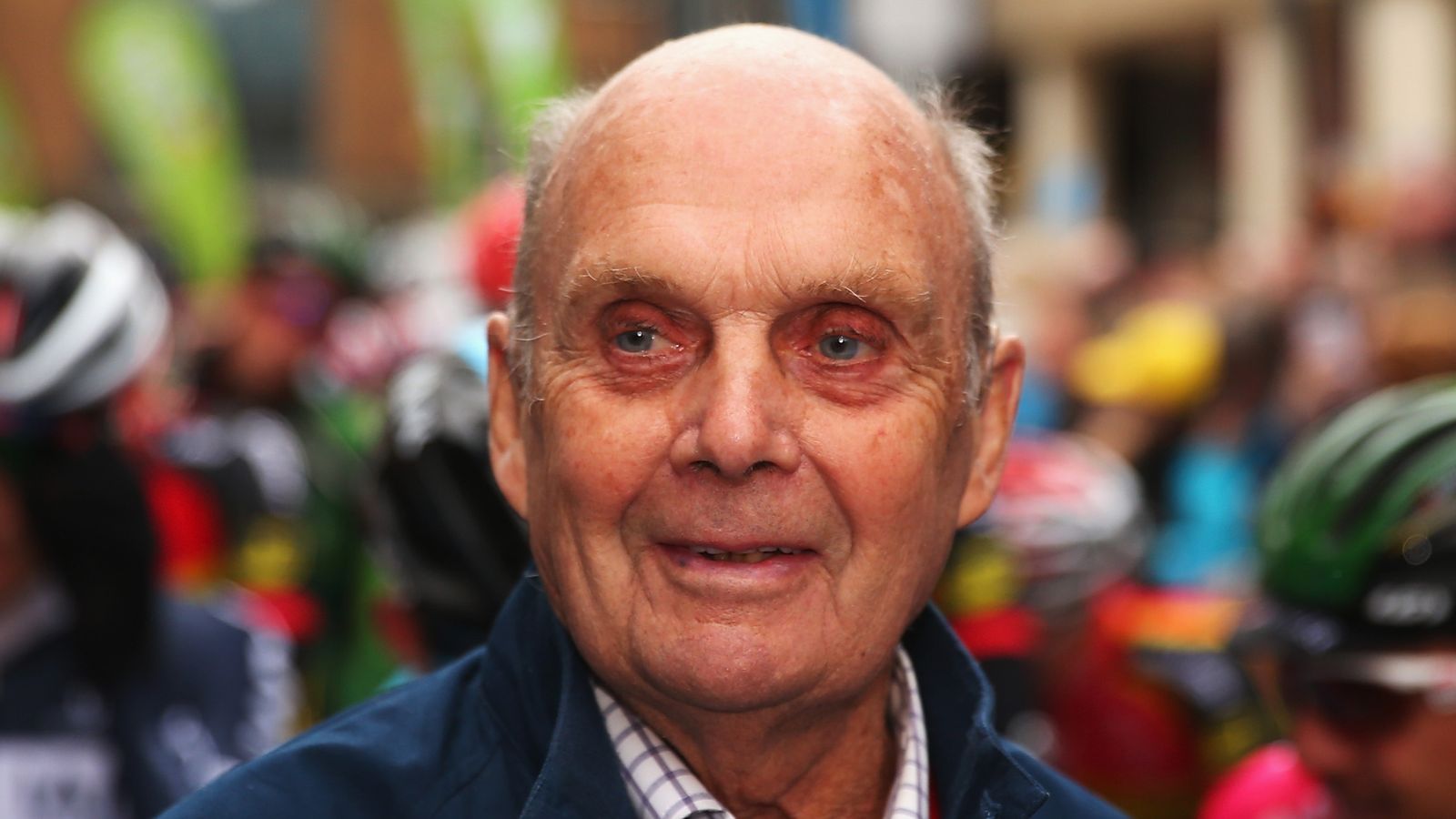 tour-de-france-brian-robinson-the-first-briton-to-both-compete-and-win-a-stage-has-died-aged-91