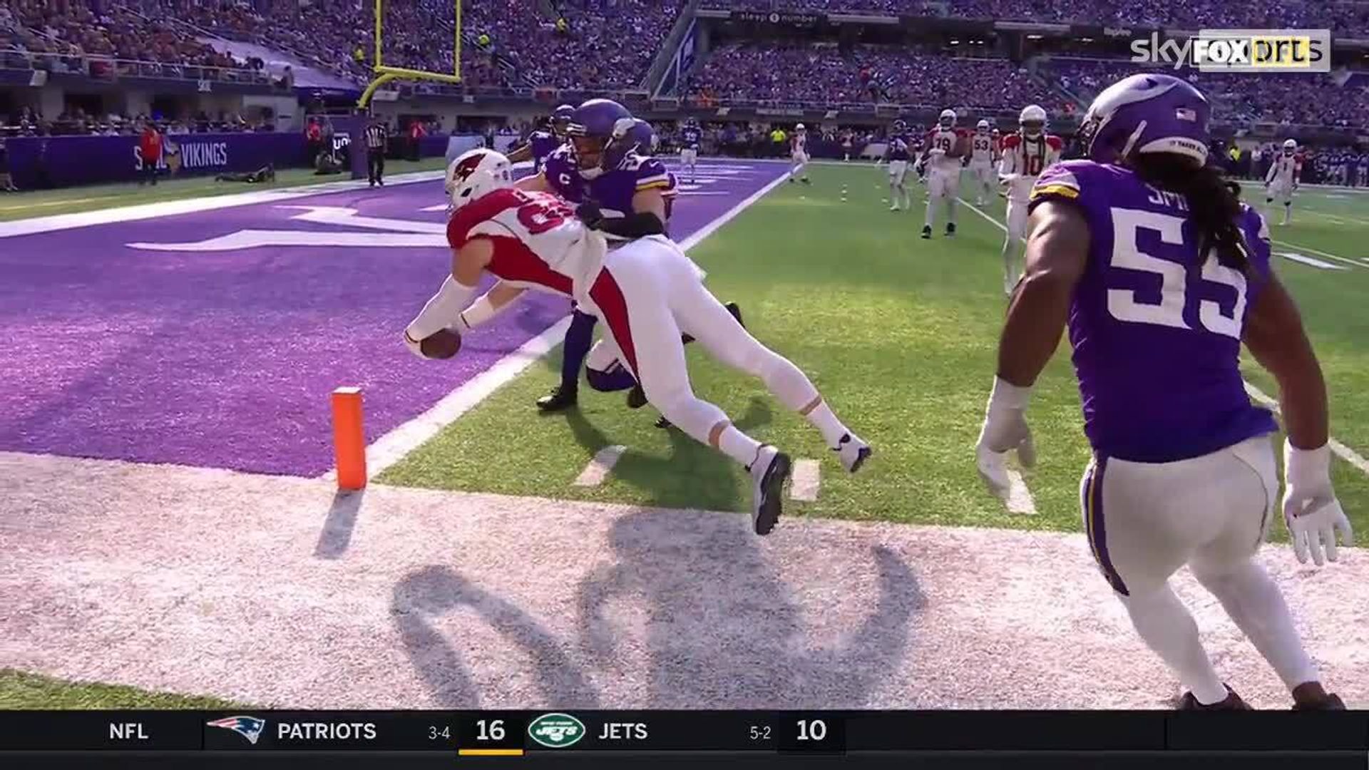 Best pylon-reach TD ever? Ertz might have it