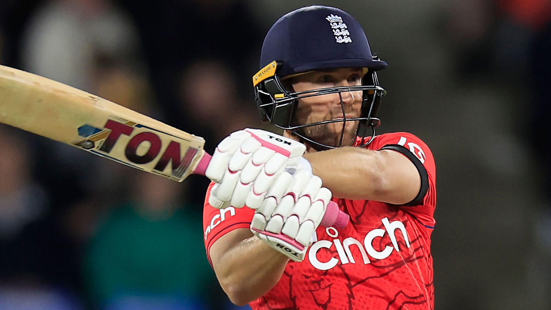 Malan: England central contract system 'slightly strange'