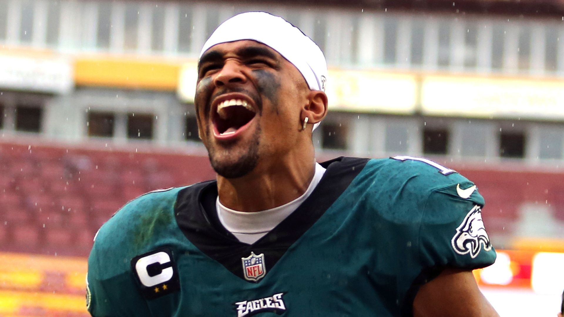 Jaguars @ Eagles: Lawrence v Hurts, No 1 overall pick to star?