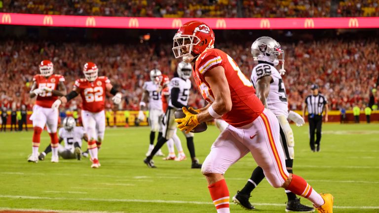 Highlights of the Las Vegas Raiders and the Kansas City Chiefs from Week 5 of the NFL season.

 