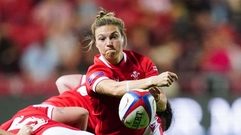 Keira Bevan kept her nerve to score a late penalty and seal an 18-15 win for Wales over Scotland