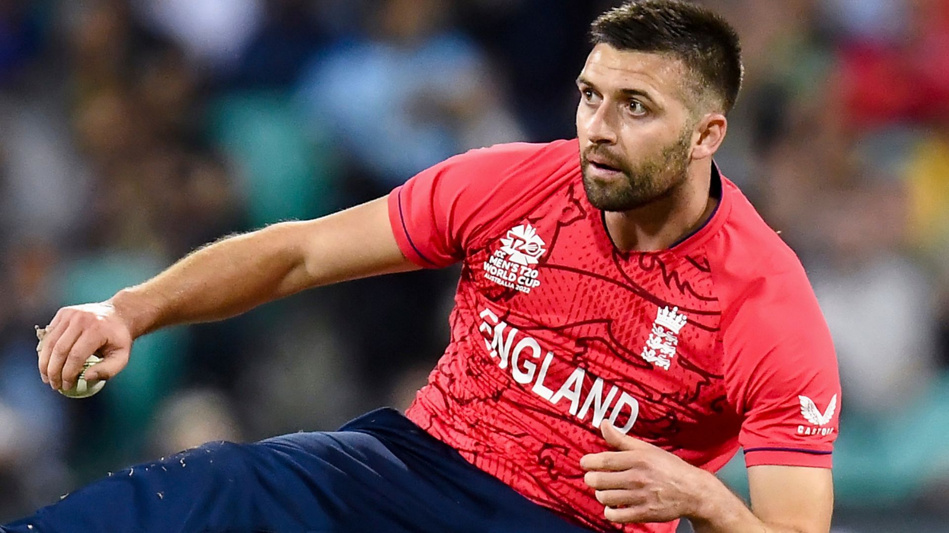 Wood, Malan out injured as England bowl vs India in Adelaide LIVE!