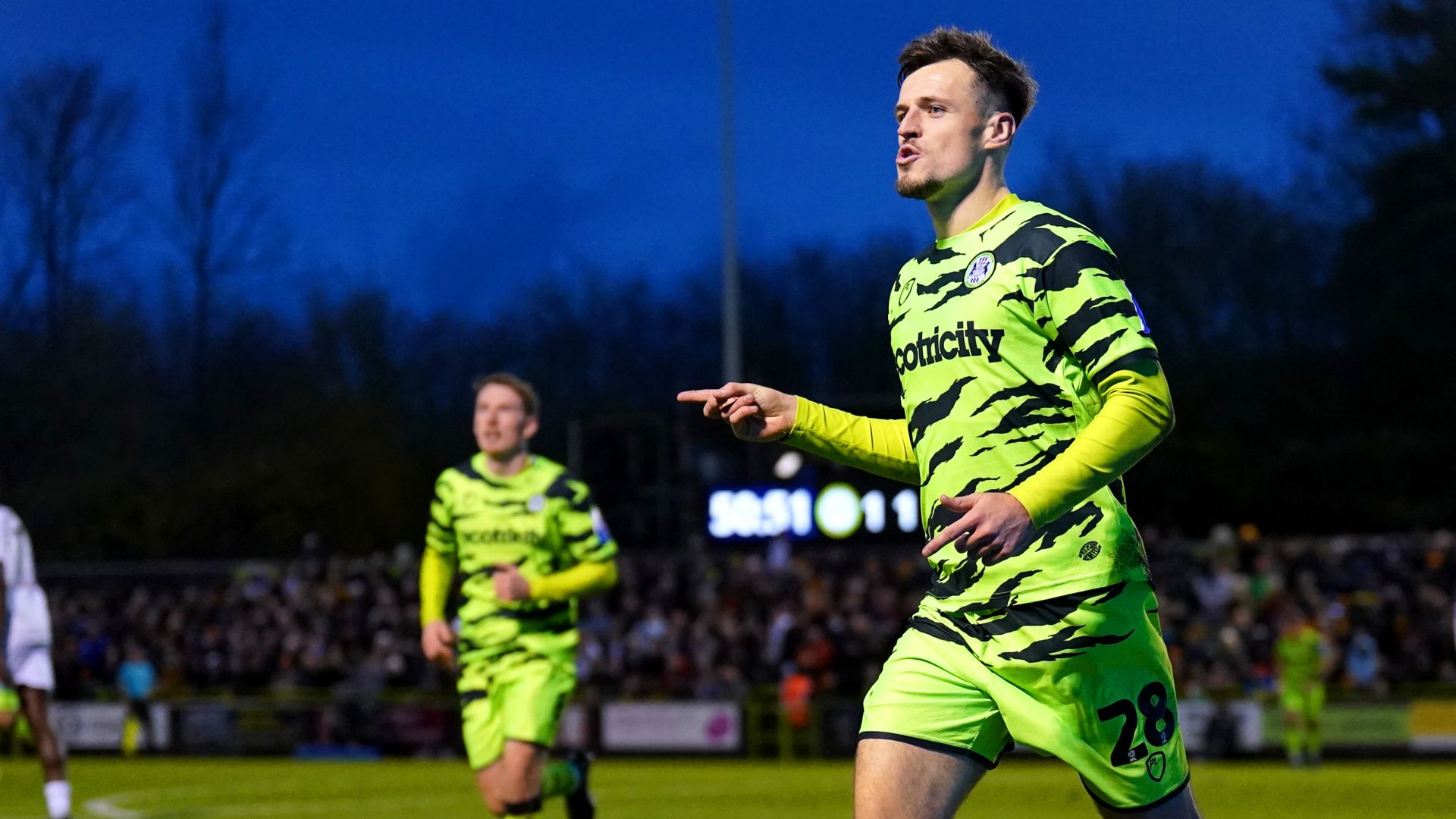 FA Cup: Forest Green hold off Alvechurch | Chesterfield shock Wimbledon