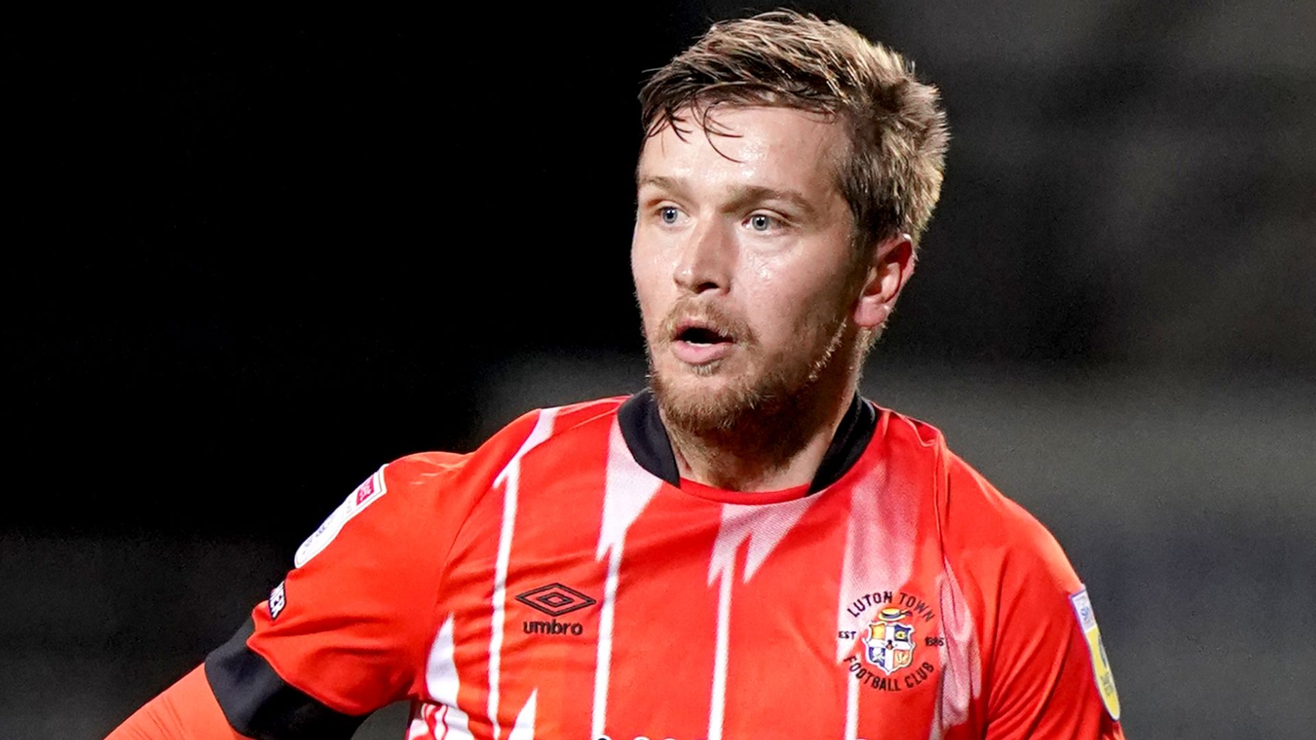 Late Berry strike earns point for Luton