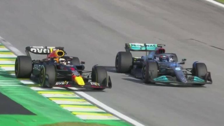 Verstappen had an epic battle with Russell for the lead of the Sprint