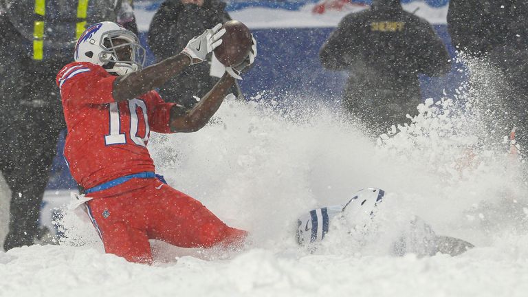 Buffalo Bills wide receiver Deonte Thompson makes a catch during their snow game against the Indianapolis Colts in 2017
