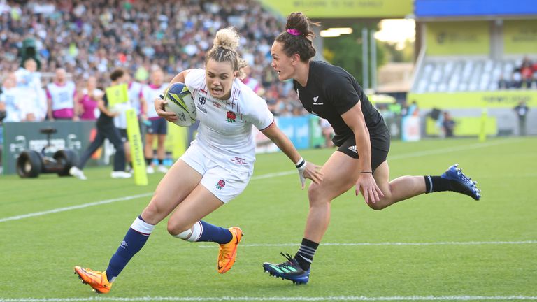 2003 Rugby World Cup winner Will Greenwood says the Rugby World Cup 'has transcended an 80-minute game' and believes the Red Roses will sell Twickenham out in the next few years