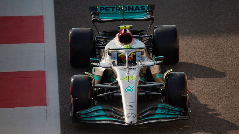 Naomi Schiff memprediksi 'kembang api' di musim F1 2023 jika Mercedes dapat merekayasa mobil mereka ke tingkat di mana mereka dapat bertarung untuk meraih kemenangan bersama Red Bull dan Ferrari