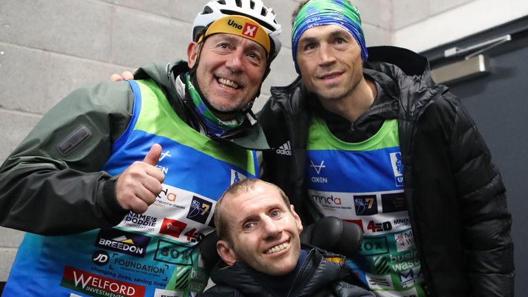 Kevin Sinfield (right) with Rob Burrow