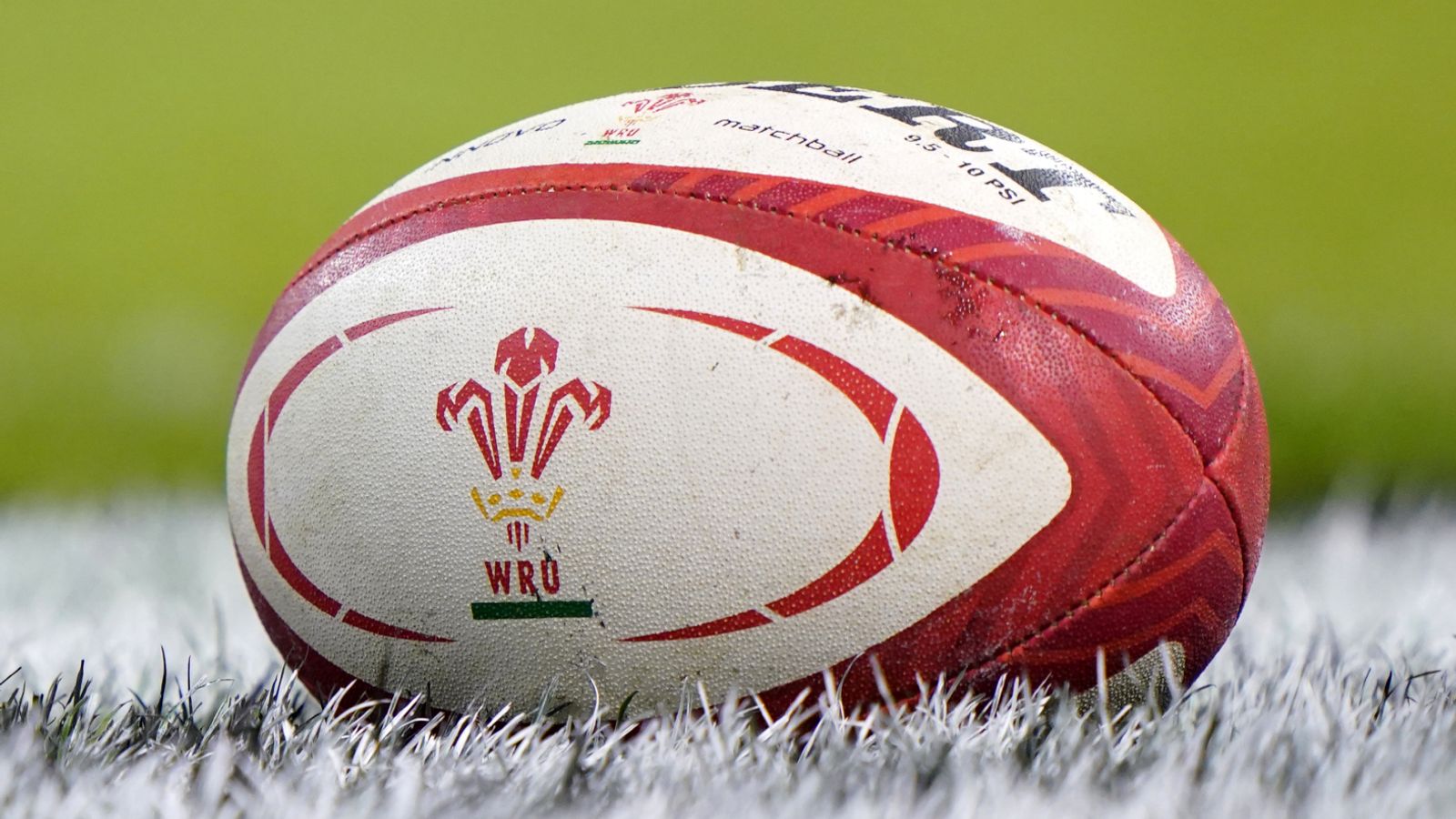 First standard contracts in Welsh rugby history agreed as teams cleared to begin re-signing players