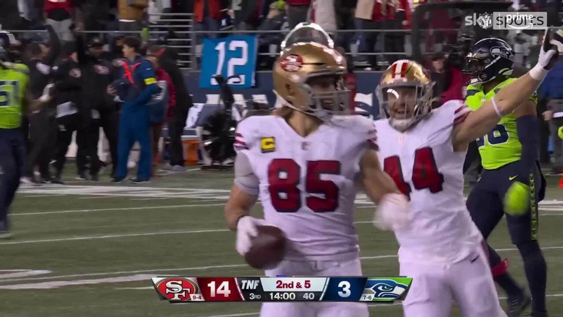Kittle evades multiple defenders on 54-yard touchdown!