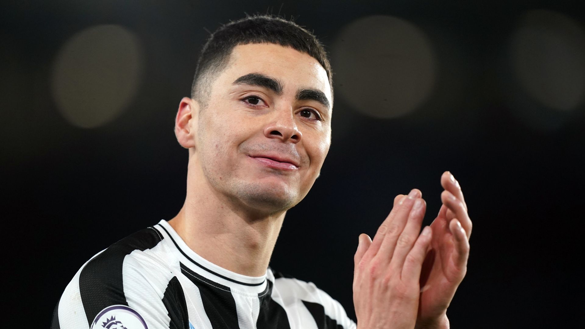 Newcastle go second as Almiron scores again in win at Leicester