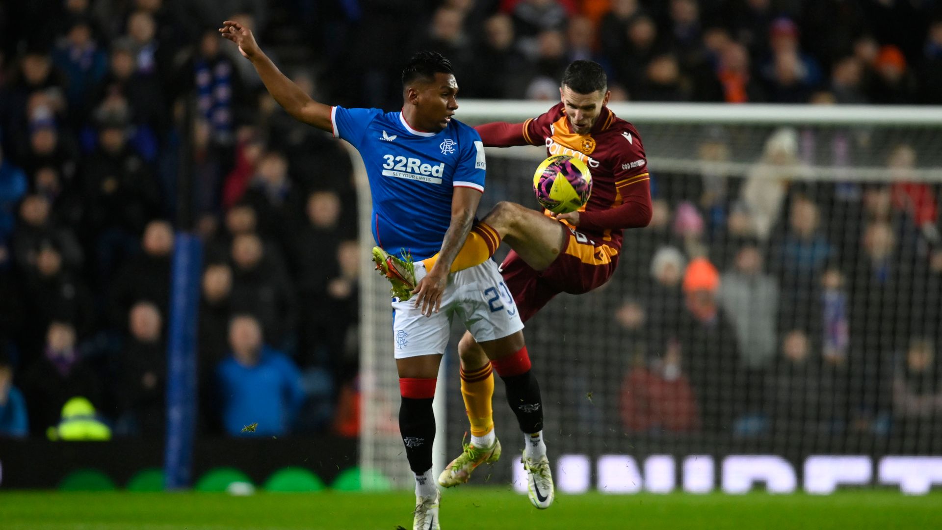 Rangers cruise to routine victory over Motherwell