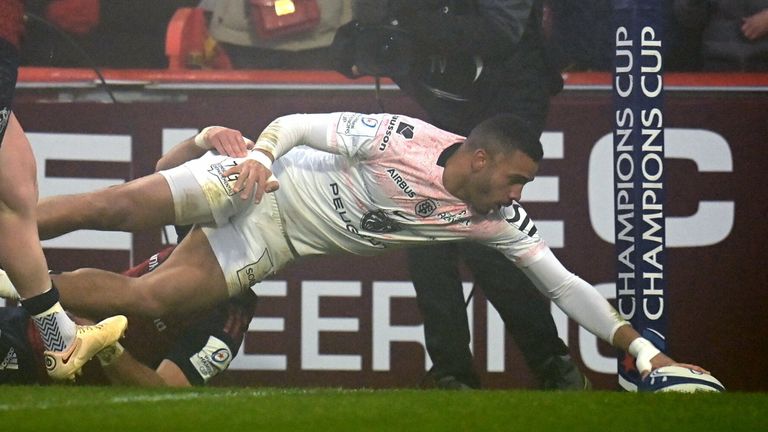 Lebel's try for Toulouse came against the run of play, as they levelled things in the first half 