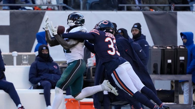 Highlights of the Philadelphia Eagles' clash with the Chicago Bears in Week 15 of the NFL