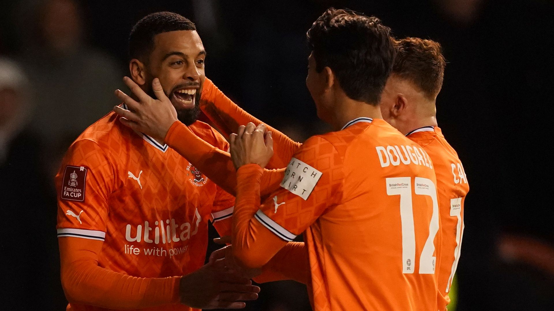 Forest dumped out of FA Cup by Blackpool