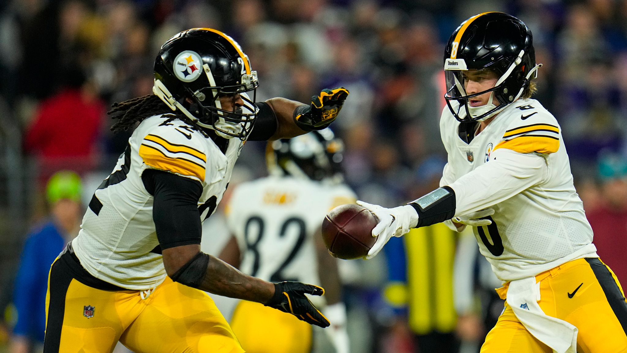 Should the Steelers rush QB Kenny Pickett back vs the Ravens?