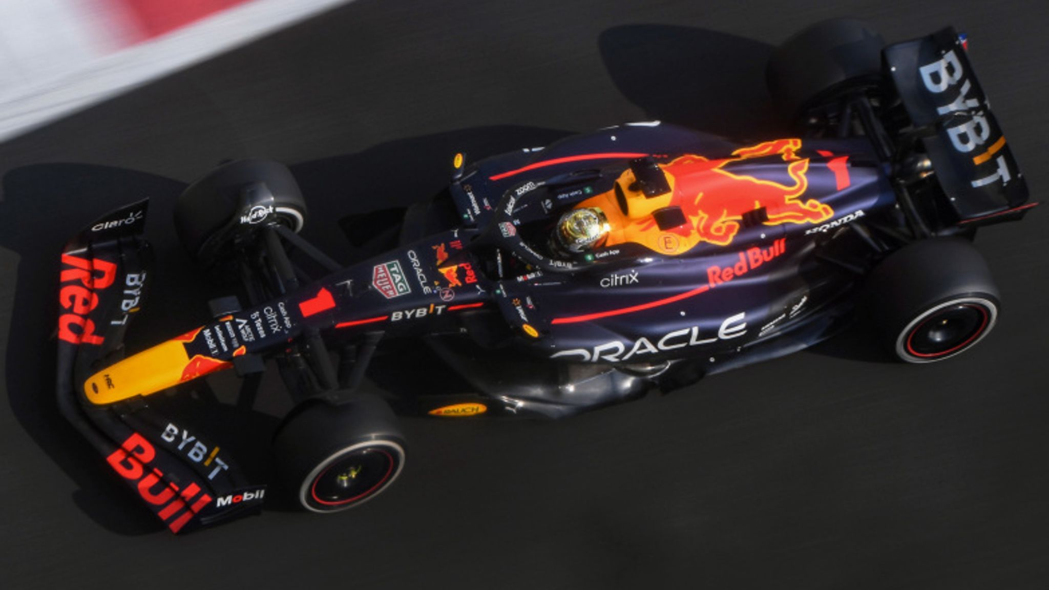 Red Bull faz evento em Nova York e apresenta cores do RB19 para