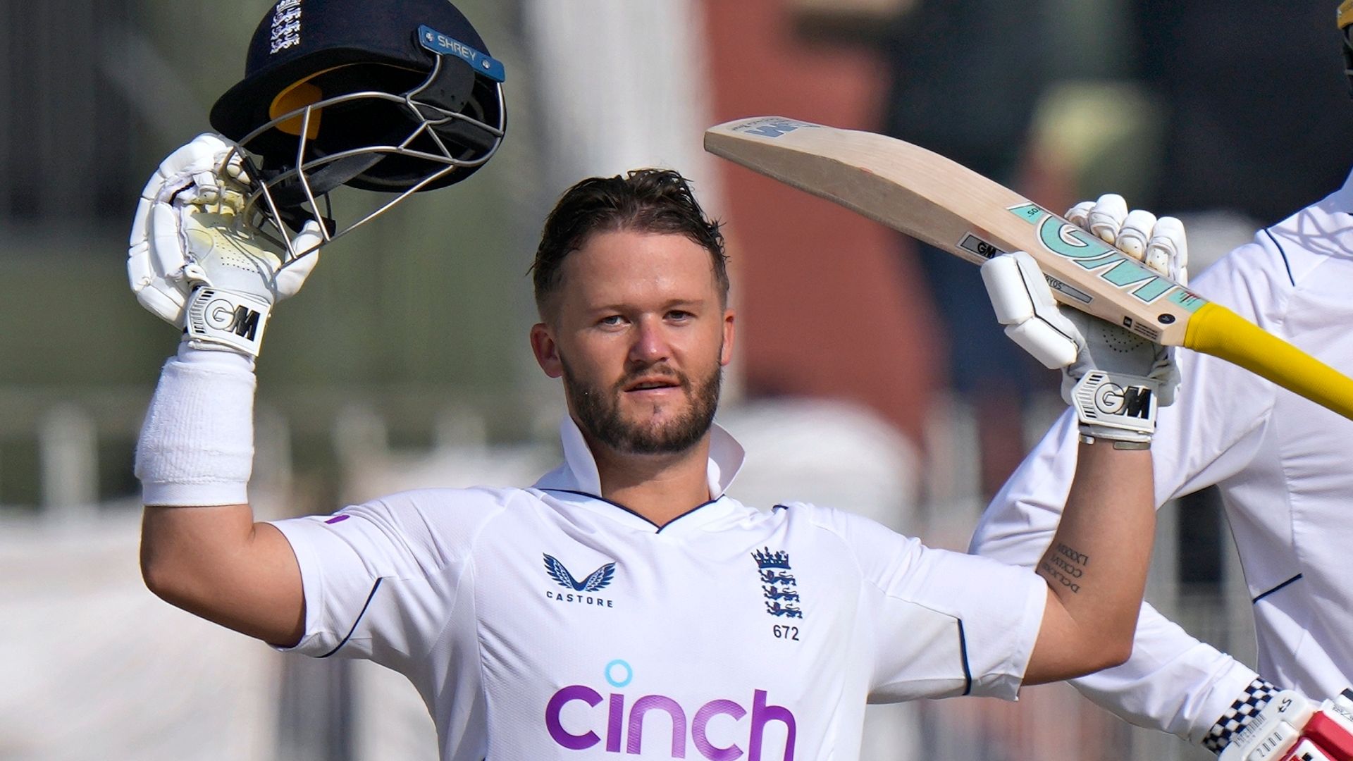 Duckett: 'I'll take every chance I get' | Boult overlooked amid cyclone chaos