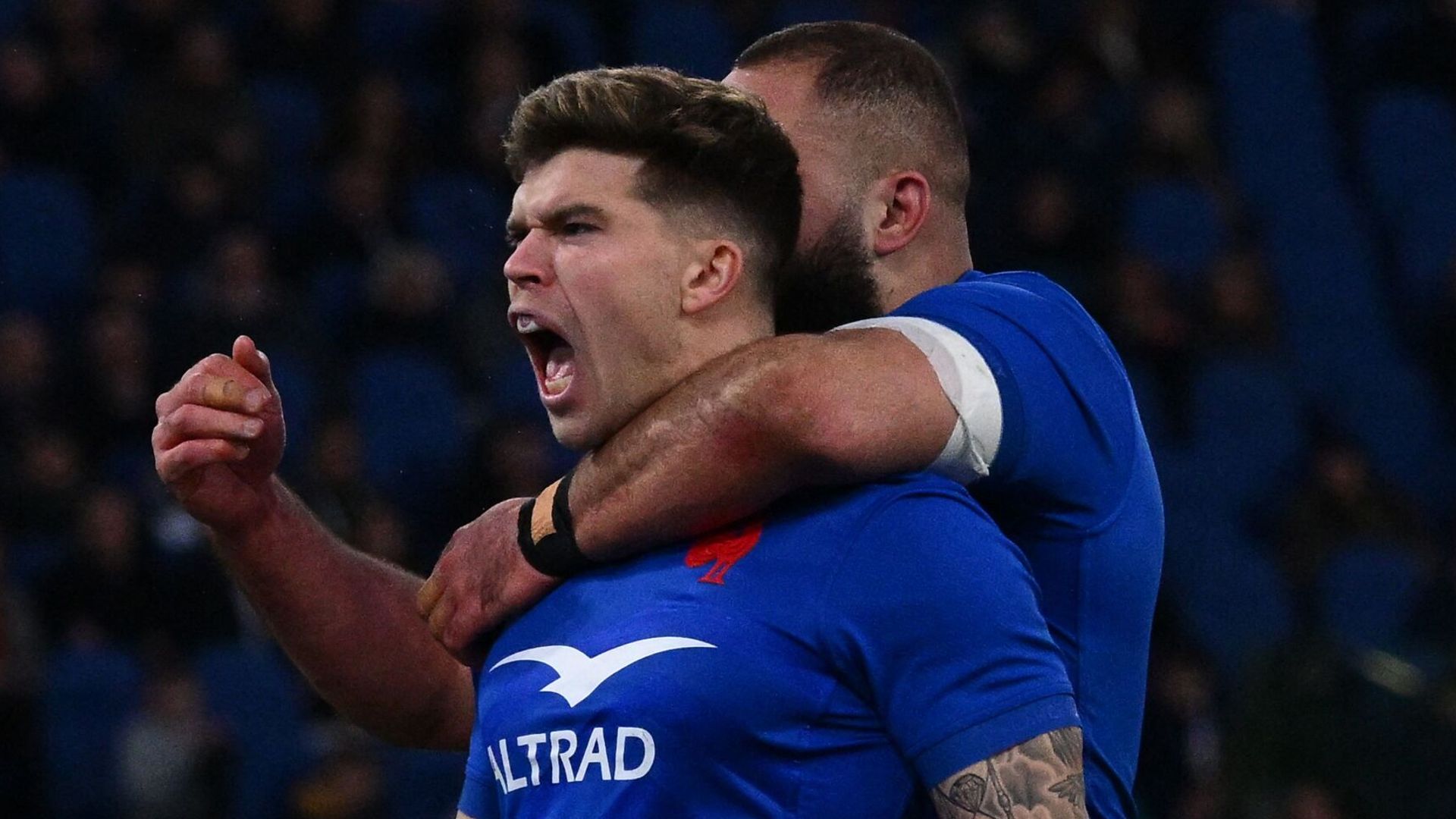 France survive huge Italy scare to hold on for Rome victory