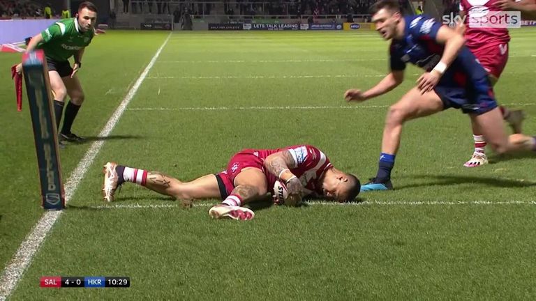 Salford struck first against Hull KR in the Super League thanks to Ken Sio's early try.