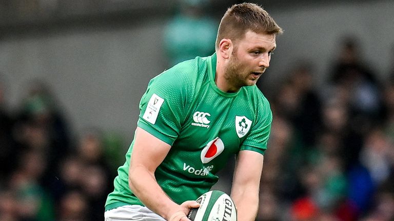 Iain Henderson has replaced the injured Tadhg Beirne in the second row for Ireland