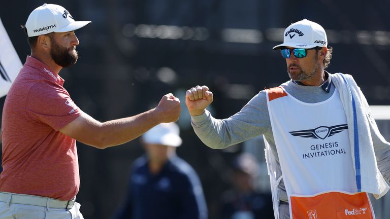 Jon Rahm mezcló cinco birdies con tres bogeys durante la ronda final en California