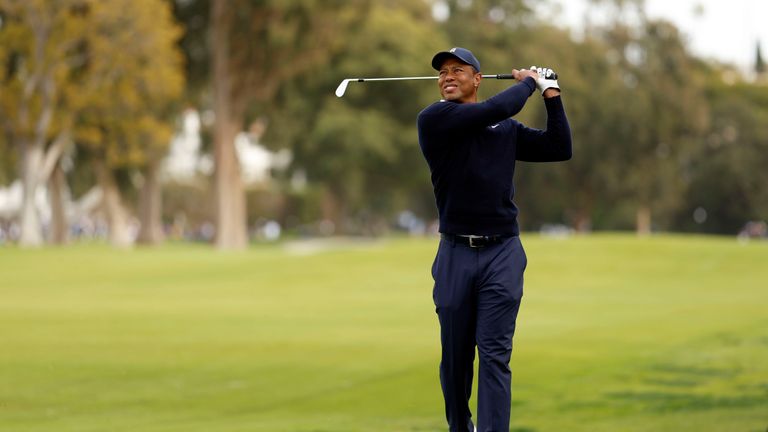 Watch Woods' first hole at the Genesis Invitational as he recorded a birdie four