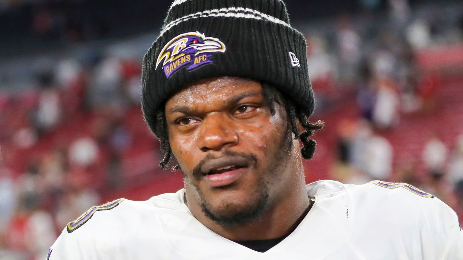 Lamar Jackson agrees record-breaking ‘mega deal’ to stay with Baltimore Ravens