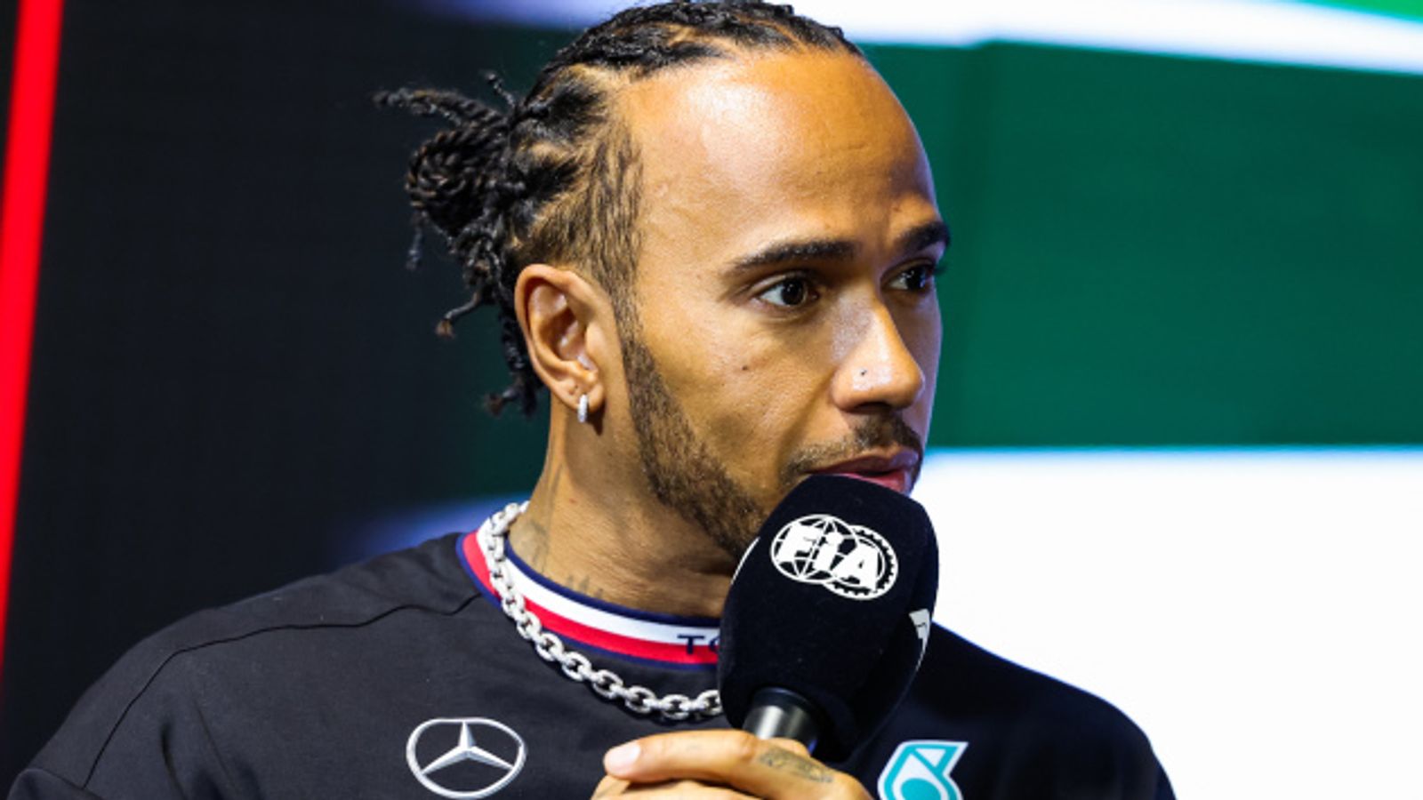 Lewis Hamilton no tiene un “plan” para dejar Mercedes después de un mal comienzo en la temporada 2023 de Fórmula 1