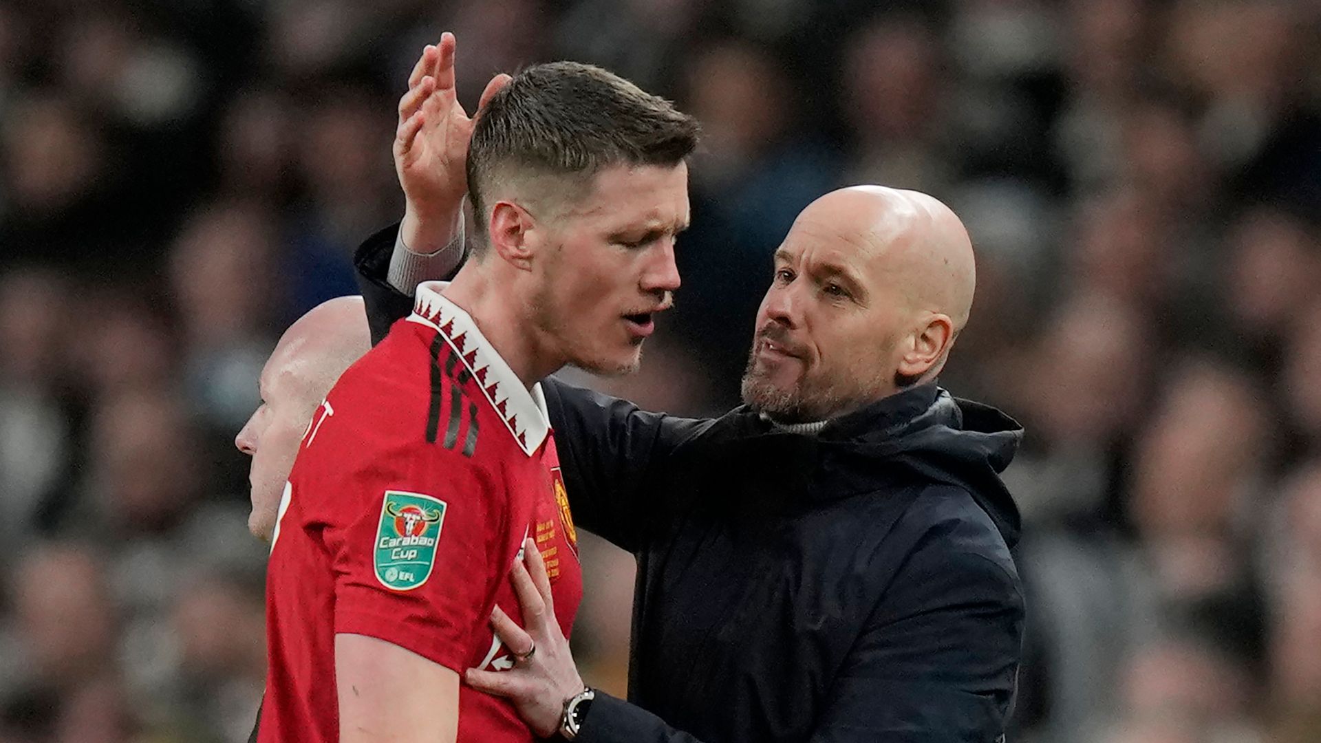 Transfer Centre LIVE! Ten Hag signs Weghorst for Dutch club