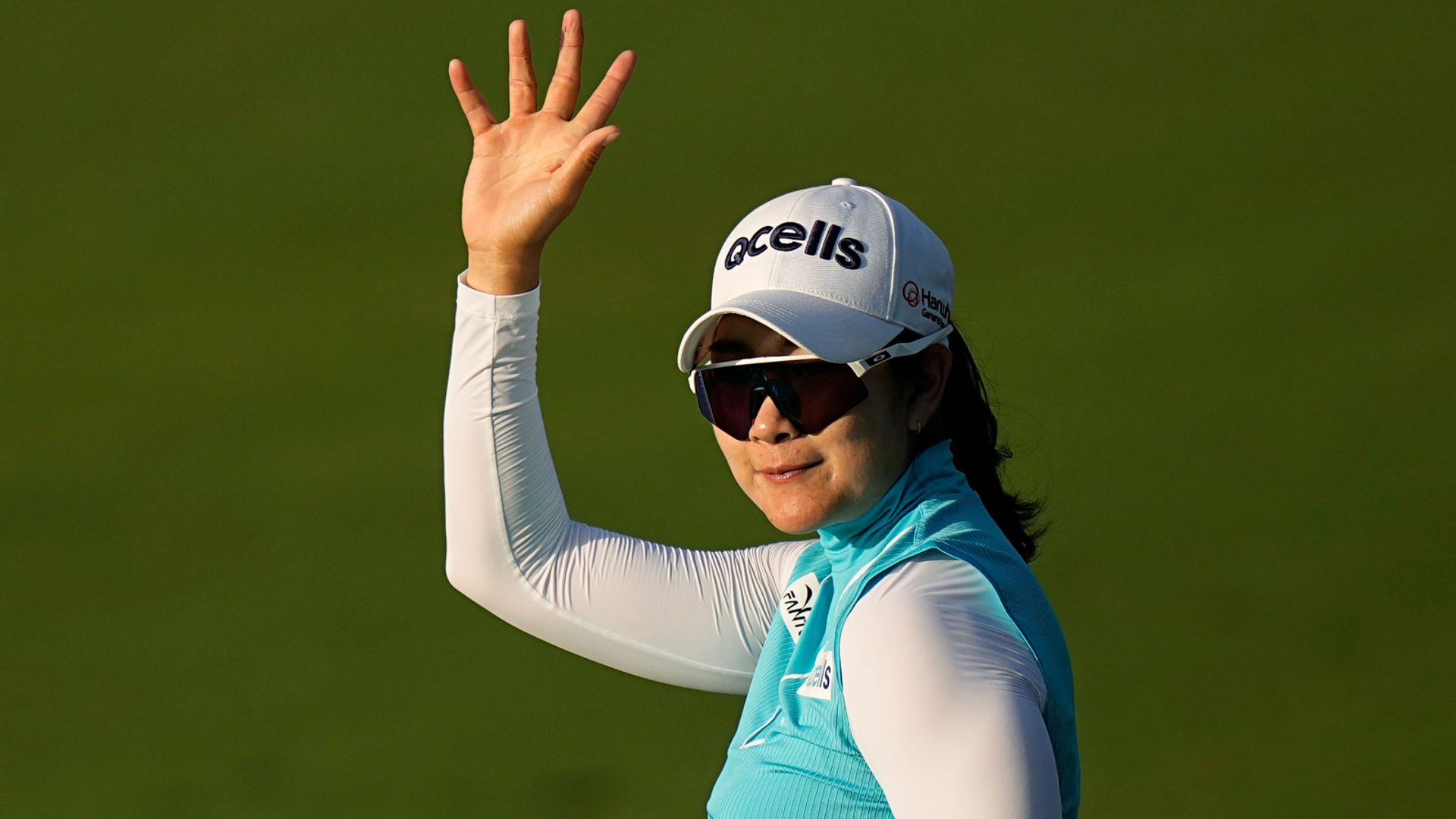 Kim takes one-shot lead at Chevron Championship