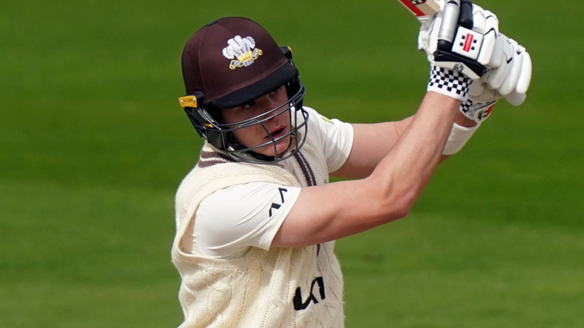 County Championship: Smith's century gives Surrey hope of record run chase